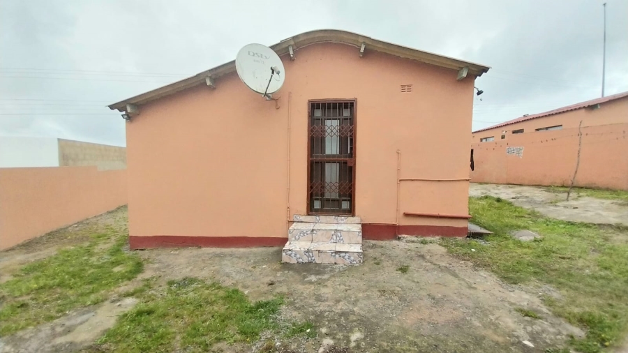 2 Bedroom Property for Sale in Mdantsane Nu 9 Eastern Cape